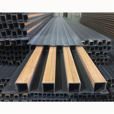 پیویسی لوور پینل